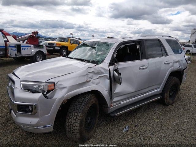 2017 TOYOTA 4RUNNER LIMITED 6