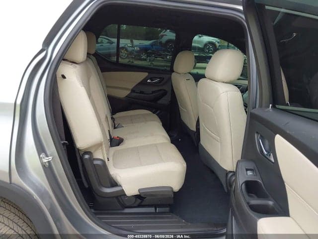 2023 CHEVROLET TRAVERSE AWD LS 8