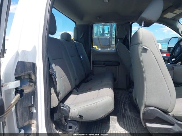 2021 FORD F-250 XL 8