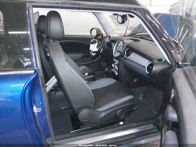 2009 MINI COOPER CLUBMAN 5