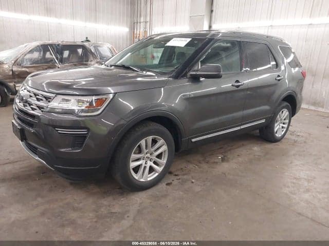 2018 FORD EXPLORER XLT 2