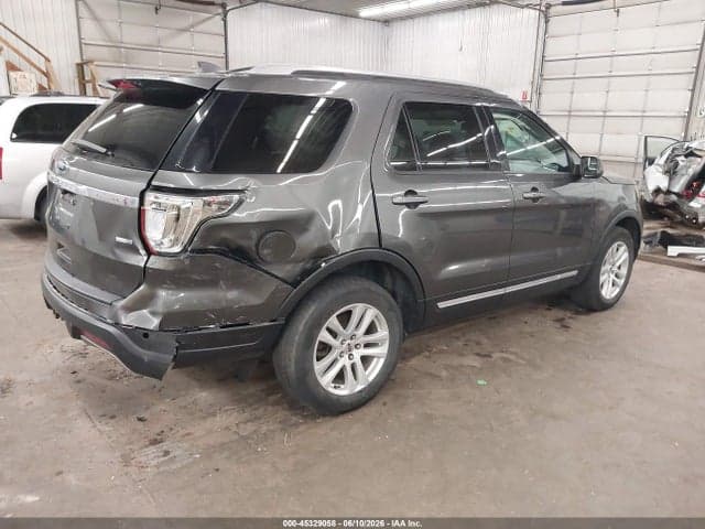 2018 FORD EXPLORER XLT 4