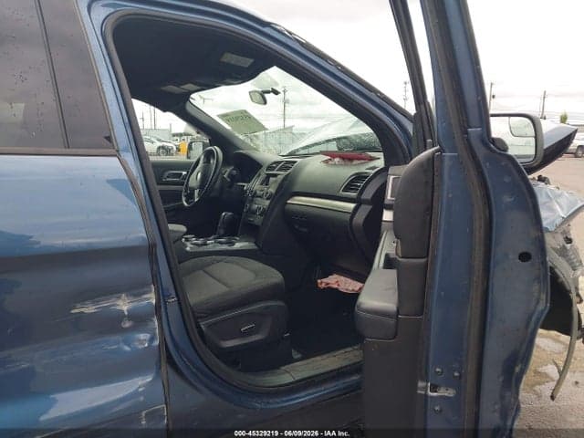 2018 FORD EXPLORER XLT 5