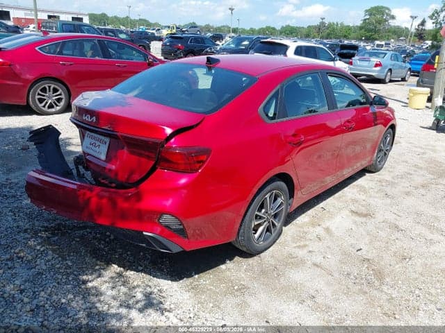 2022 KIA FORTE LXS 4