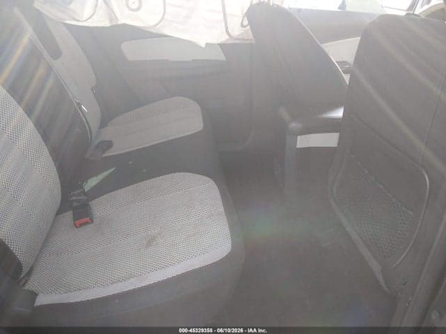 2017 CHEVROLET EQUINOX LS 8