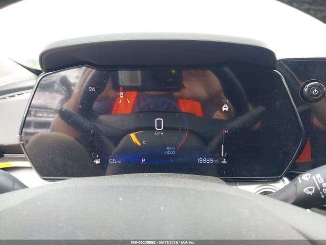 2025 CHEVROLET TRAX FWD LT 8