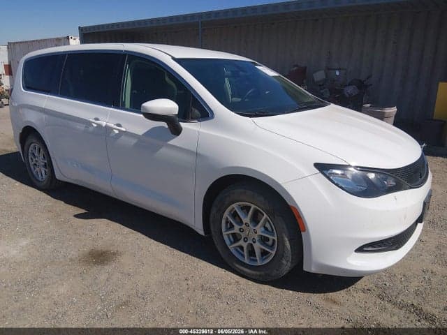 2021 CHRYSLER VOYAGER LX - 1