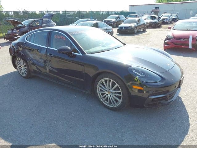 2017 PORSCHE PANAMERA 4 1