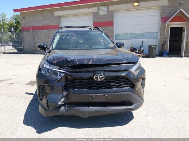 2023 TOYOTA RAV4 XLE 7