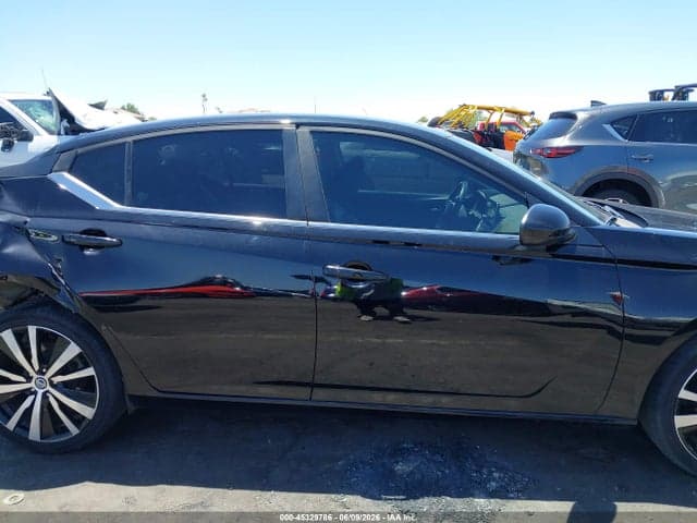 2020 NISSAN ALTIMA SR FWD 13