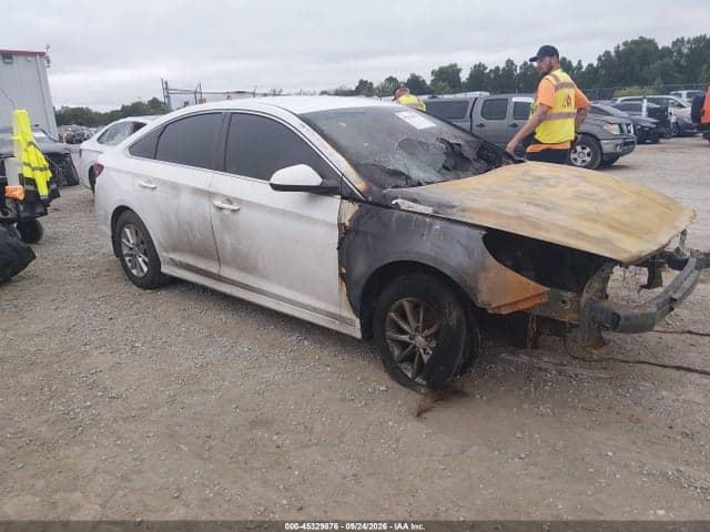 2019 HYUNDAI SONATA SE 1