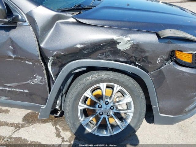 2019 JEEP CHEROKEE LATITUDE PLUS 4X4 6