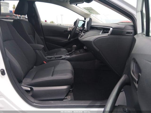 2024 TOYOTA COROLLA LE 5