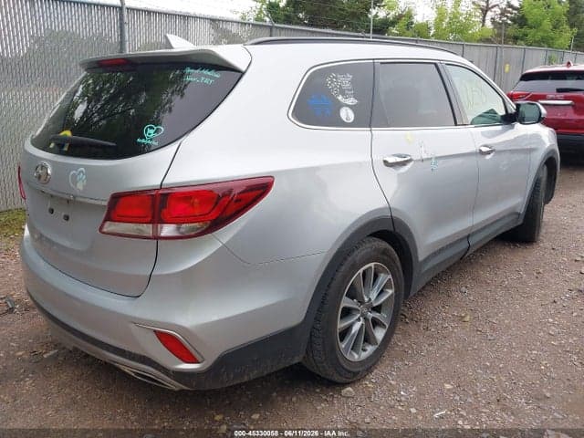 2017 HYUNDAI SANTA FE SE 4