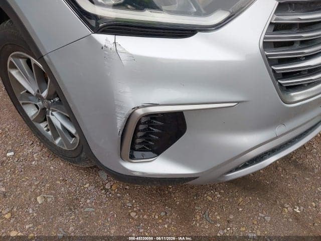 2017 HYUNDAI SANTA FE SE 6