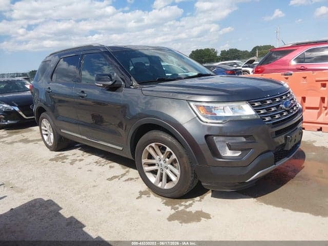 2017 FORD EXPLORER XLT 1