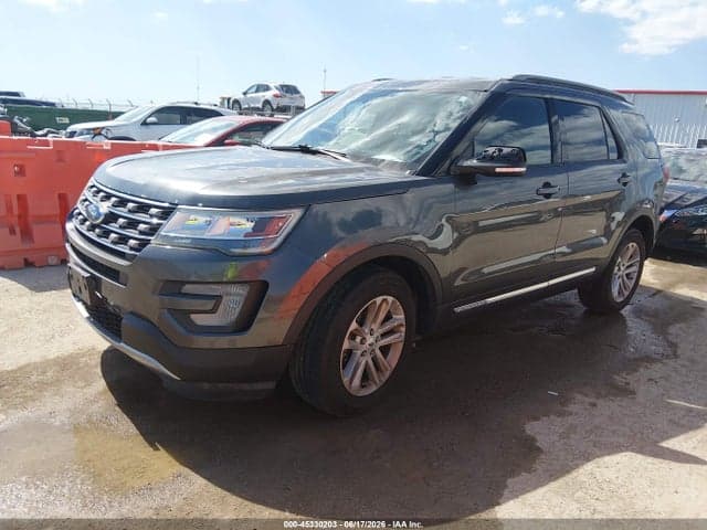2017 FORD EXPLORER XLT 2
