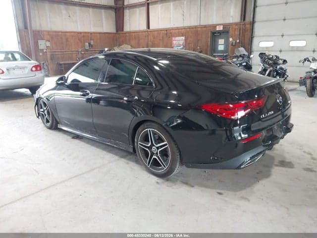2020 MERCEDES-BENZ CLA 250 4MATIC 3