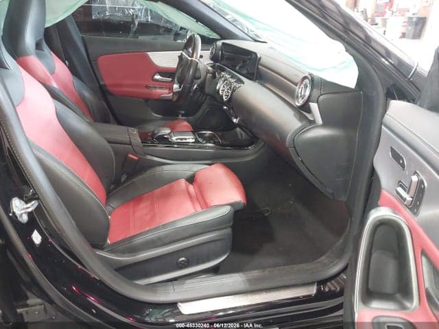 2020 MERCEDES-BENZ CLA 250 4MATIC 5