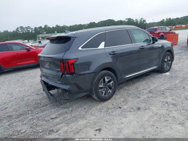 2021 KIA SORENTO S 4