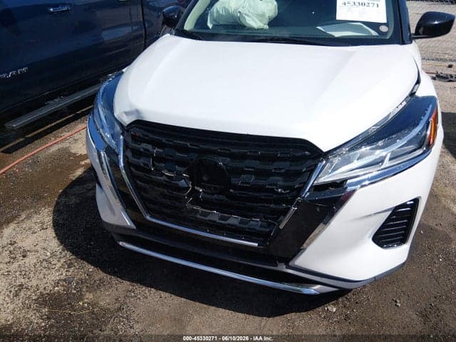 2023 NISSAN KICKS SV XTRONIC CVT 6