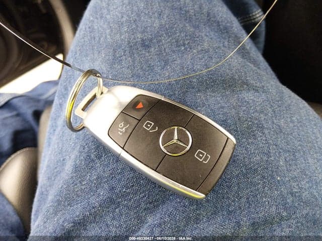 2020 MERCEDES-BENZ GLC 300 4MATIC 11
