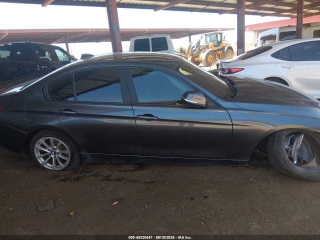 2017 BMW 320I 13