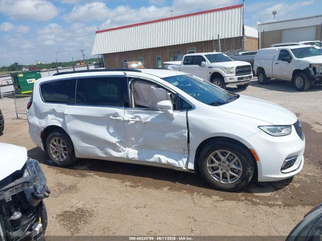 2022 CHRYSLER PACIFICA TOURING L 13