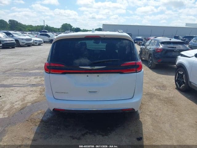 2022 CHRYSLER PACIFICA TOURING L 16