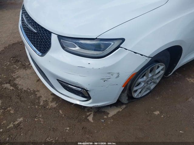 2022 CHRYSLER PACIFICA TOURING L 17