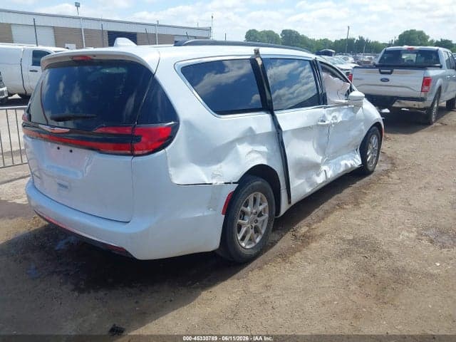 2022 CHRYSLER PACIFICA TOURING L 4