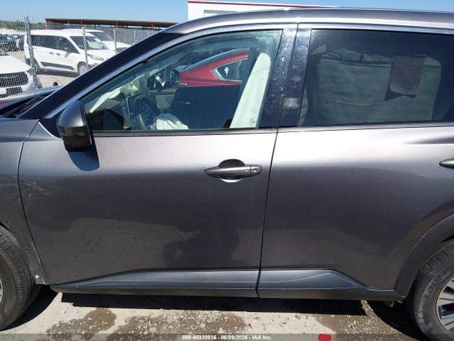 2021 NISSAN ROGUE SV FWD 15