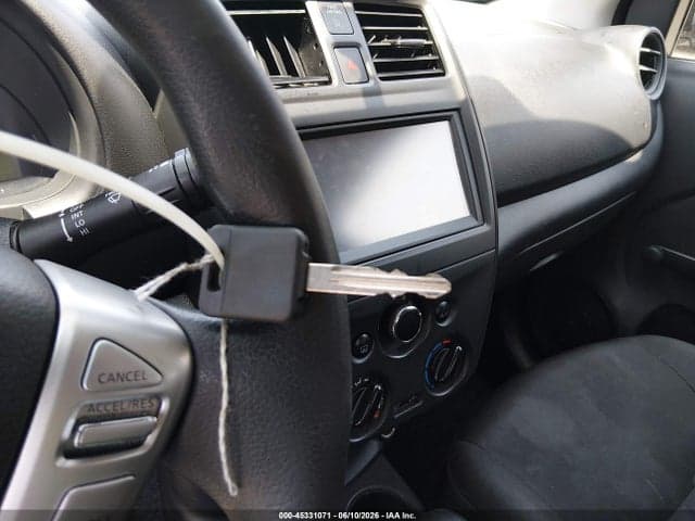 2019 NISSAN VERSA 1.6 S+ 11