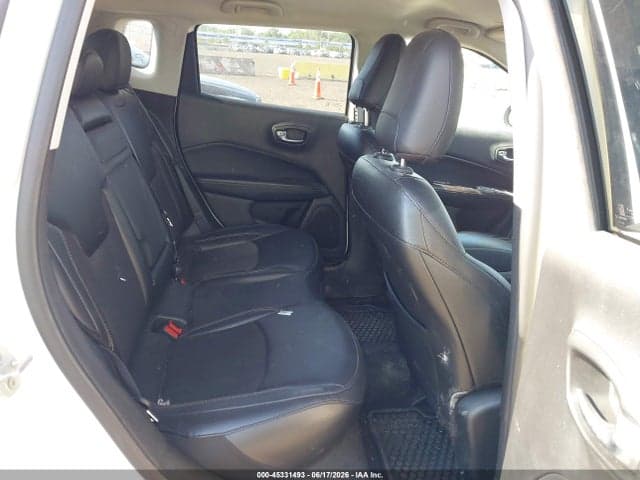 2020 JEEP COMPASS LATITUDE 4X4 8