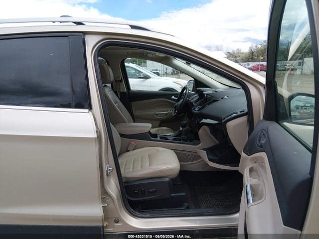 2017 FORD ESCAPE TITANIUM 5