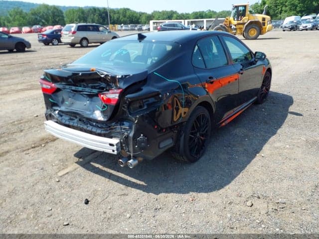 2023 TOYOTA CAMRY SE NIGHTSHADE EDITION AWD 4