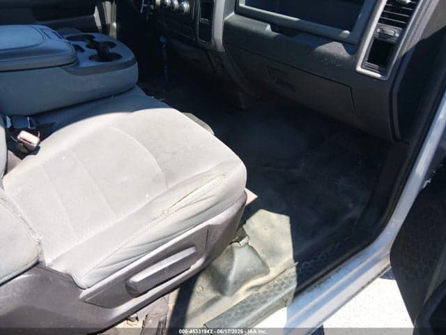 2018 RAM 1500 TRADESMAN 4X2 8' BOX 5