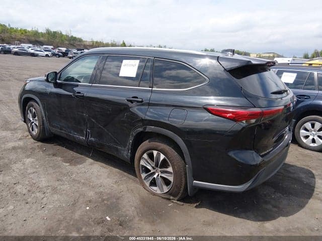 2020 TOYOTA HIGHLANDER XLE 3