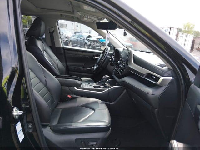2020 TOYOTA HIGHLANDER XLE 5