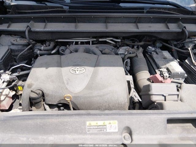 2020 TOYOTA HIGHLANDER XLE 10
