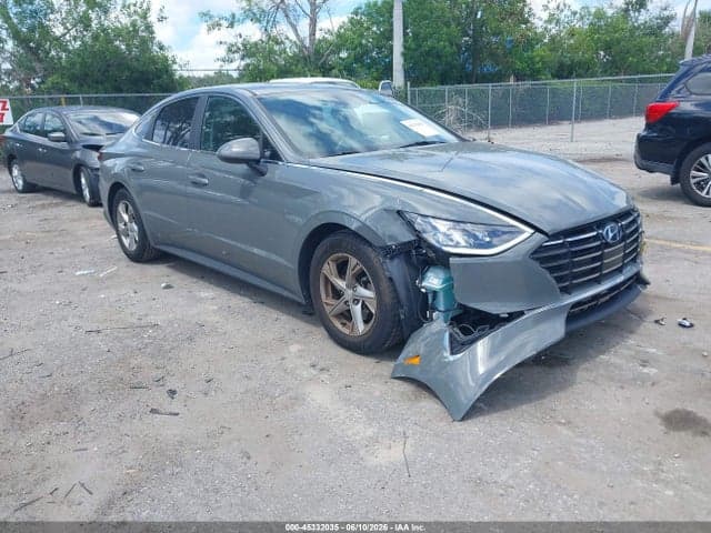 2022 HYUNDAI SONATA SE