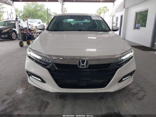 2020 HONDA ACCORD TOURING 12