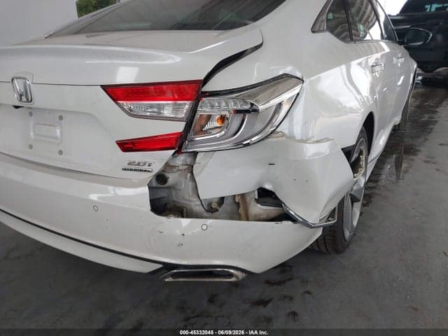 2020 HONDA ACCORD TOURING 17