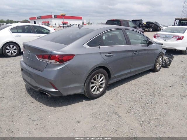 2018 HYUNDAI SONATA SE 4