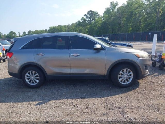 2017 KIA SORENTO 2.4L LX 13