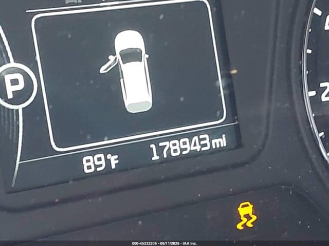 2017 KIA SORENTO 2.4L LX 15