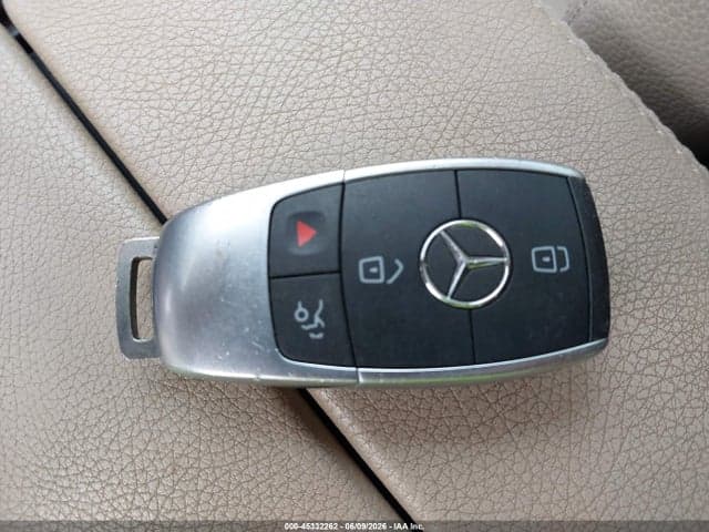 2020 MERCEDES-BENZ C 300 11