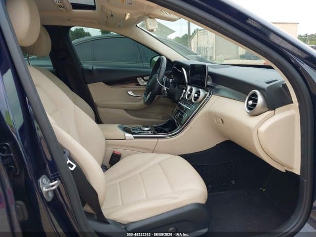 2020 MERCEDES-BENZ C 300 5