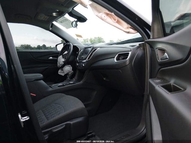 2024 CHEVROLET EQUINOX FWD LT 5
