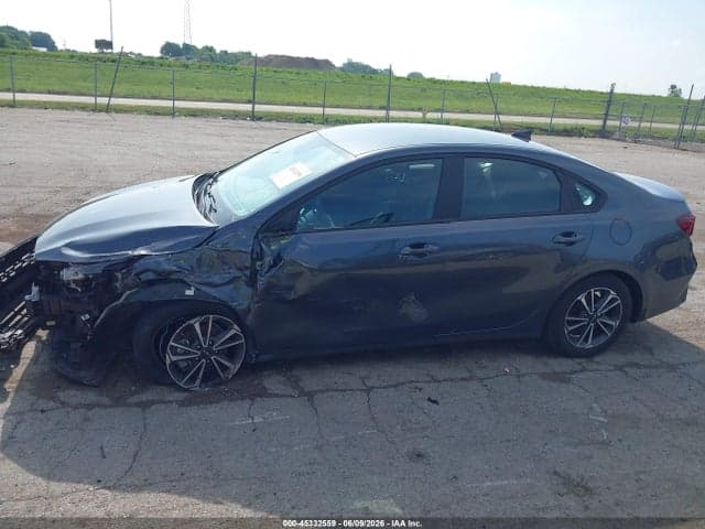 2024 KIA FORTE LXS 14